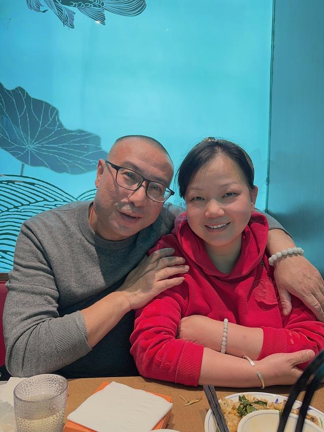 卡卡的父母 受访者 供图男女之间关键还是眼缘.