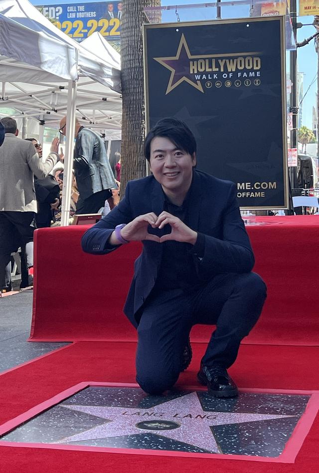 早安·世界|哈马斯:还有多少人质活着,停火了才能知道|以色列_新浪财