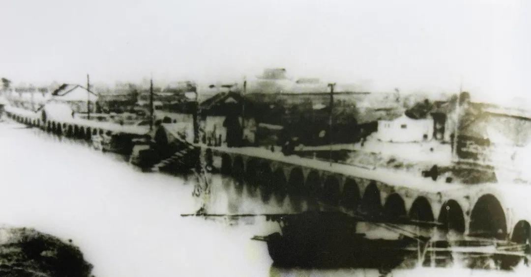 1916年，垂虹桥旧影图片来源 | 《垂虹桥志》（2019年出版）