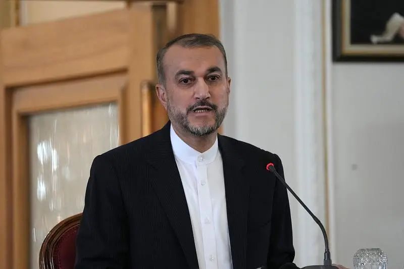 伊朗外交部长侯赛因·阿米尔-阿卜杜拉希扬14日发表讲话