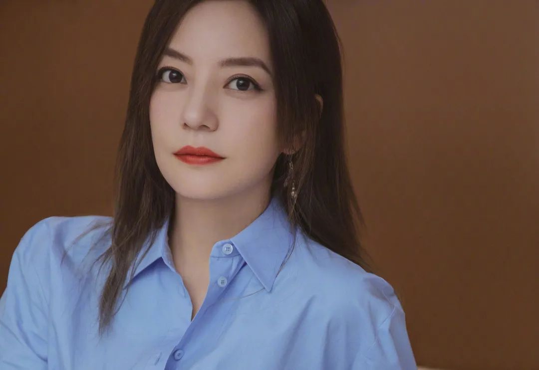 赵薇!突发!又有股权冻结._新浪财经_新浪网