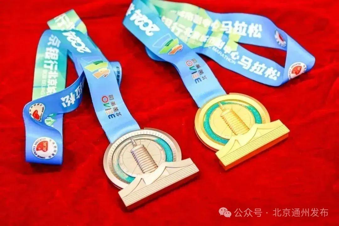 806路(太玉园公交场站-大北窑南),6:50至管制结束,双方向甩玉桥中路北