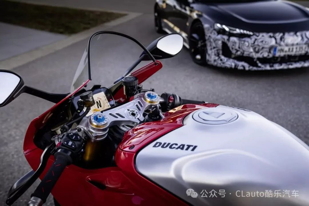 全新奥迪etrongt改款官图曝光运动颜值拉满rs版近640匹酷乐汽车