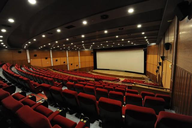 还有800场电影等着你_新浪财经_新浪网