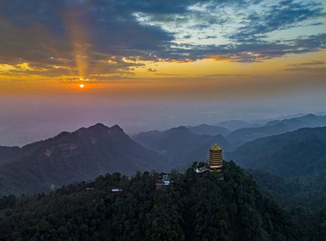 ▲四川都江堰，青城山景区。（图片来源：视觉中国）