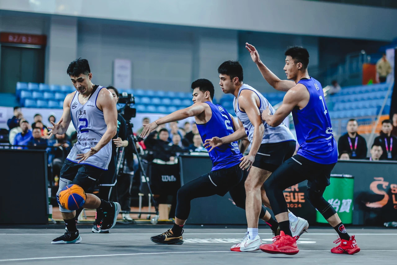 上海队在比赛中。 图 FIBA3×3国际篮联三人篮球公众号