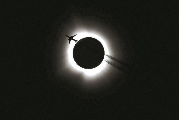 追太阳的人_新浪财经_新浪网