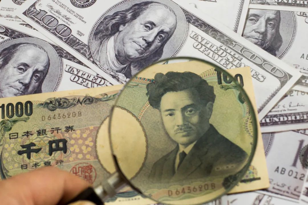 4月19日,日本内务省报告称,3月不包括新鲜食品在内的消费者价格指数