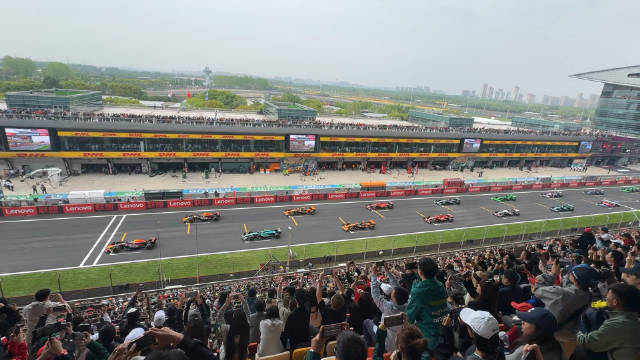 时隔5年 Formula 1 中国站 回归 上海国际赛车场 最快圈速保持者依然是|汽车文化|汽车视频|V6发动机_新浪新闻