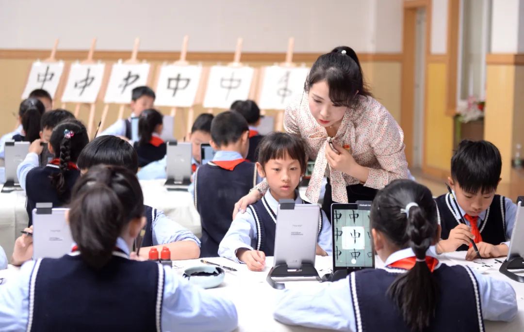 "人工智能 "能" "出多少可能
