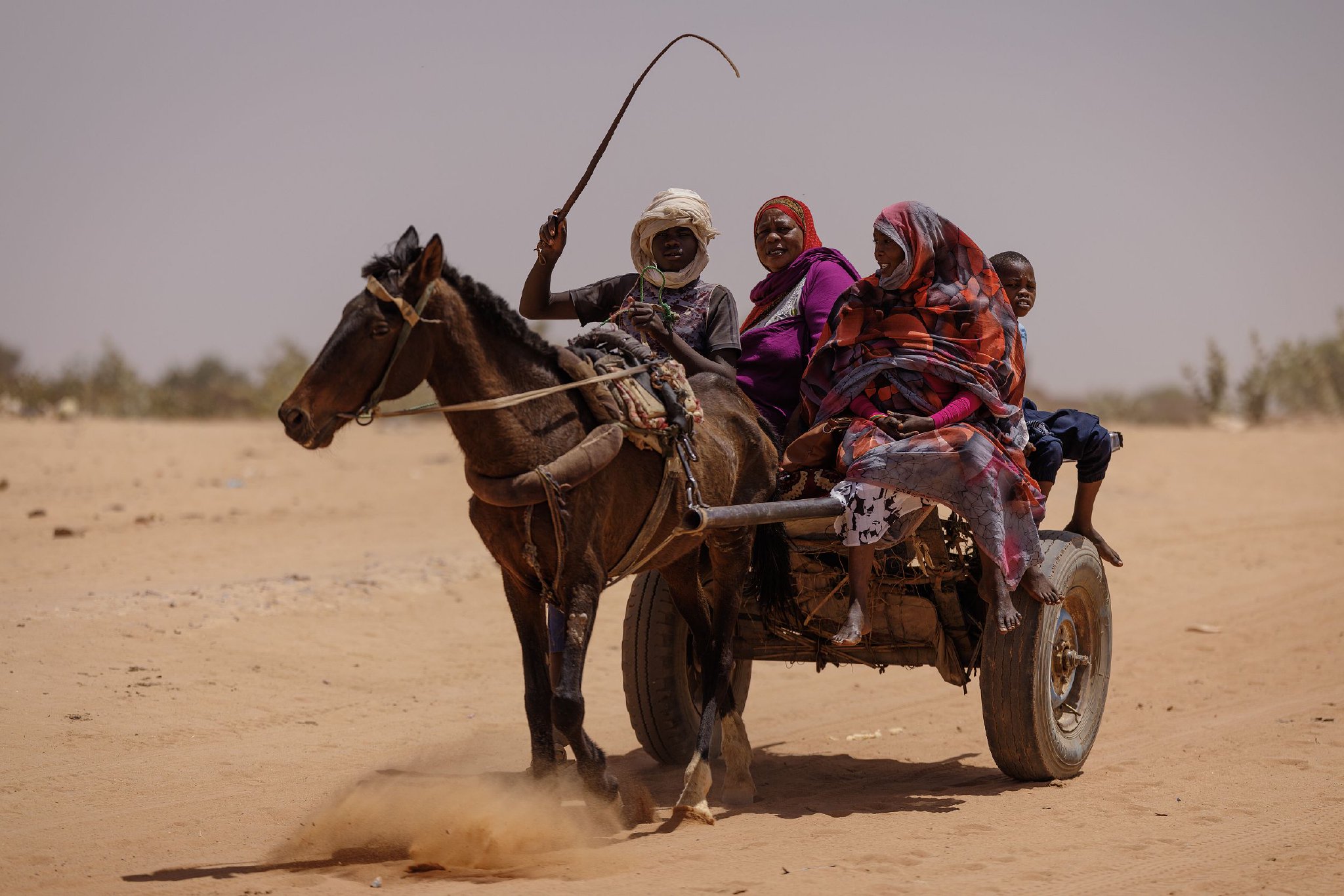 早安·世界|白昼如黑夜,广州启动暴雨Ⅲ级应急响应|苏丹_新浪财经_新