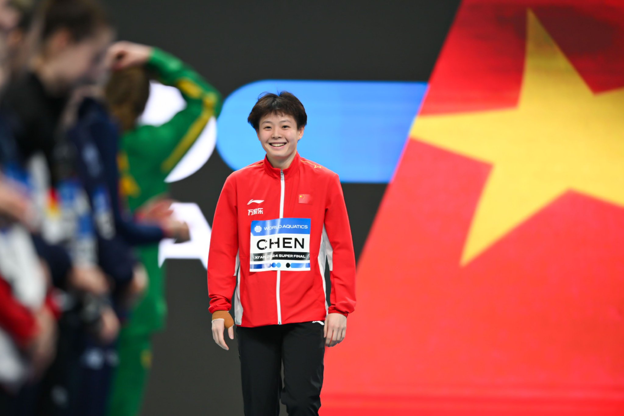 体坛联播|曼城晋级足总杯决赛,国乒提前锁定世界杯冠军