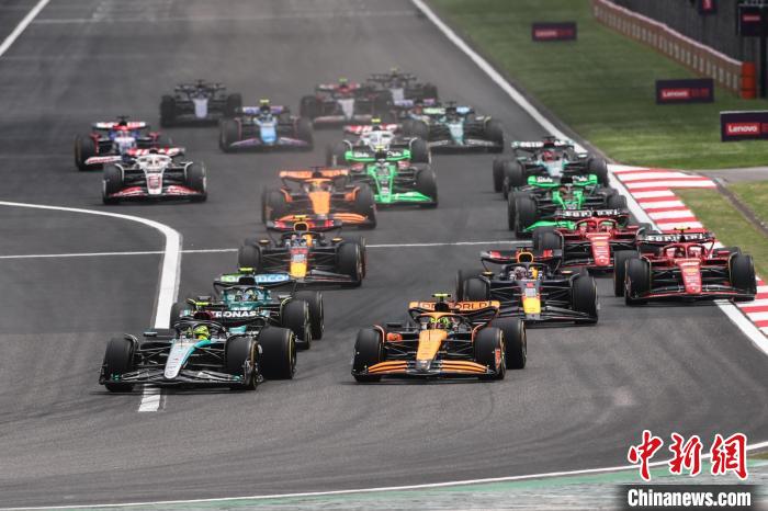 (投资中国)F1重返中国 业内看好赛事市场潜力|F1中国大奖赛|周冠宇|一级方程式|中新社|张浩_新浪新闻