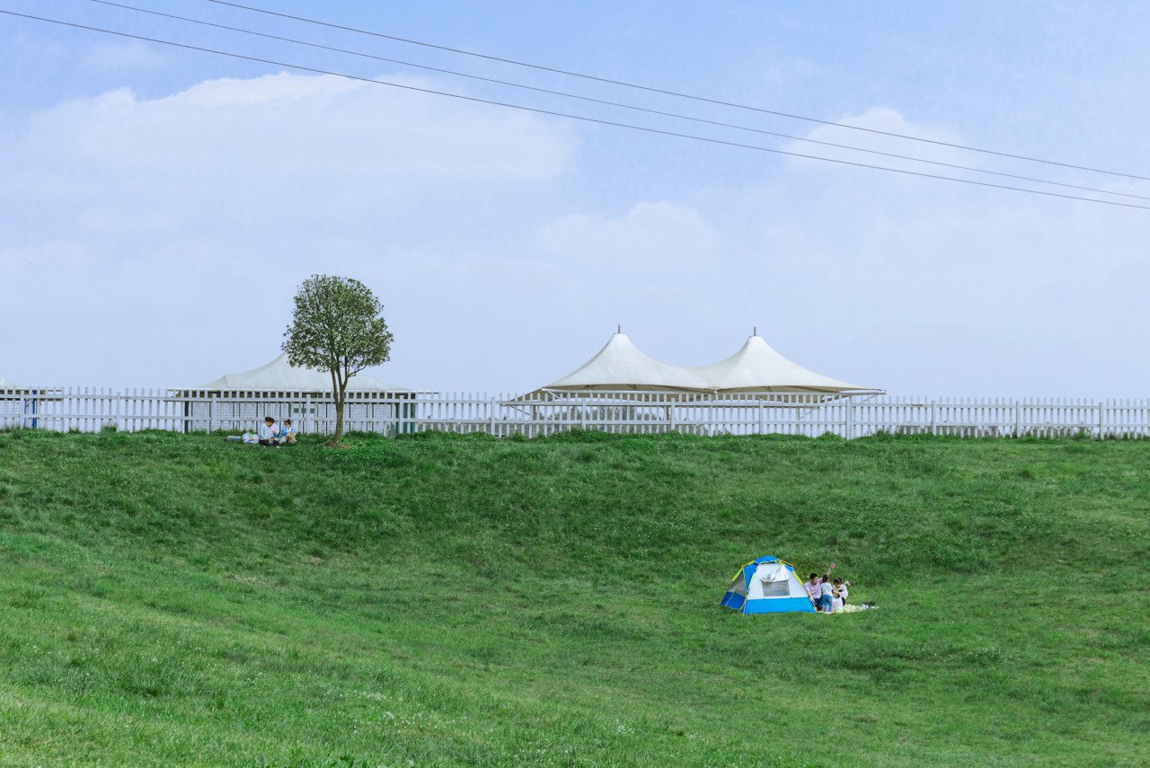 (图片来源:图虫)她说,虽然杨万里的《春雨》写得很活泼,很有情趣,但那