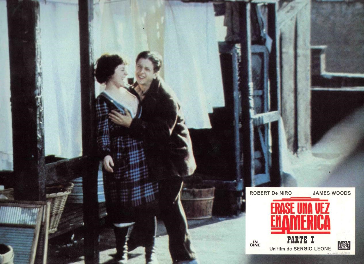 影片对生活质感有种相当粗俗的还原，但同时又充满诗意。