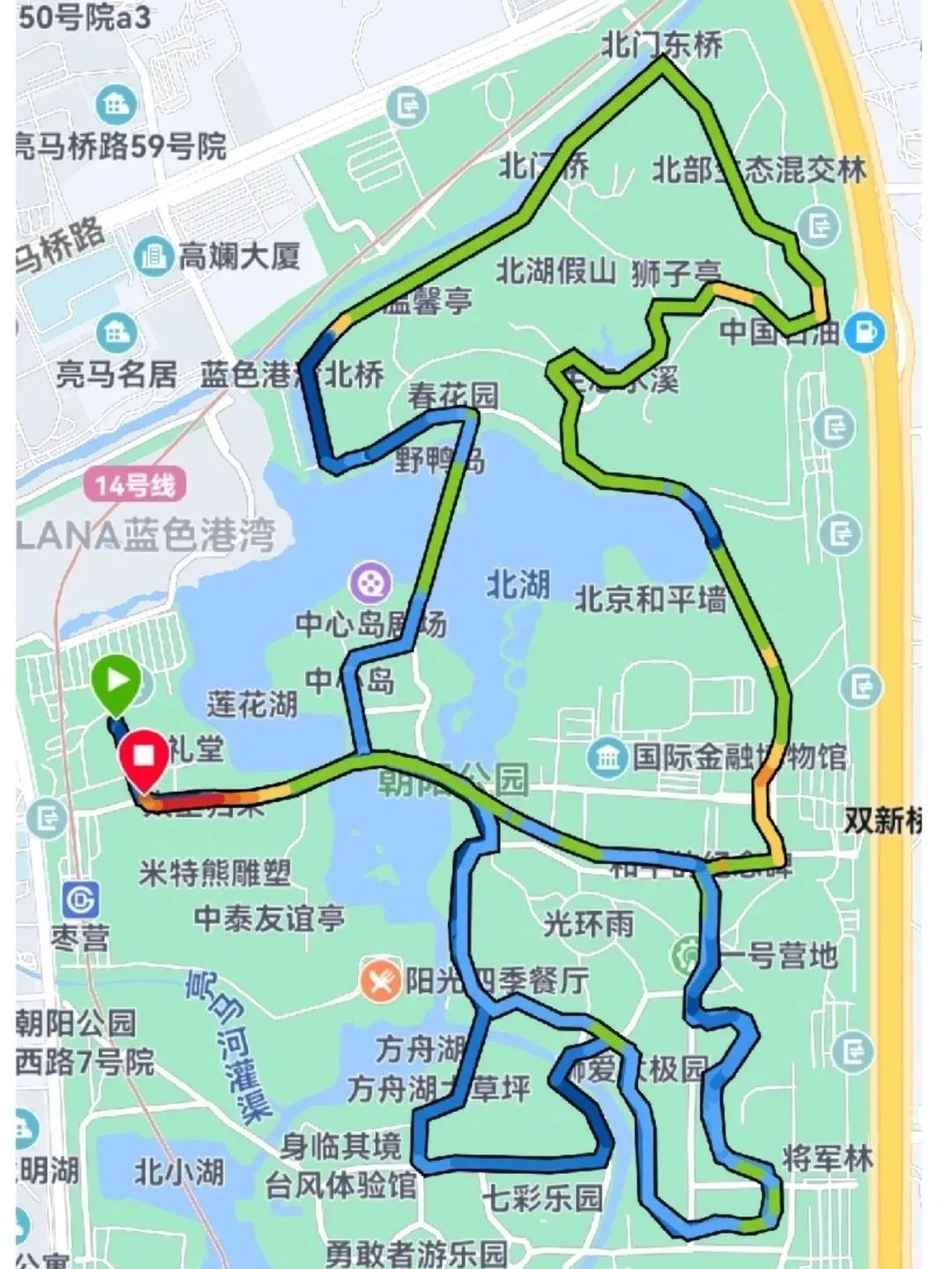 跑步路线图源:"北京朝阳"微信公众号,小红书@北京特色地标体验官黑白