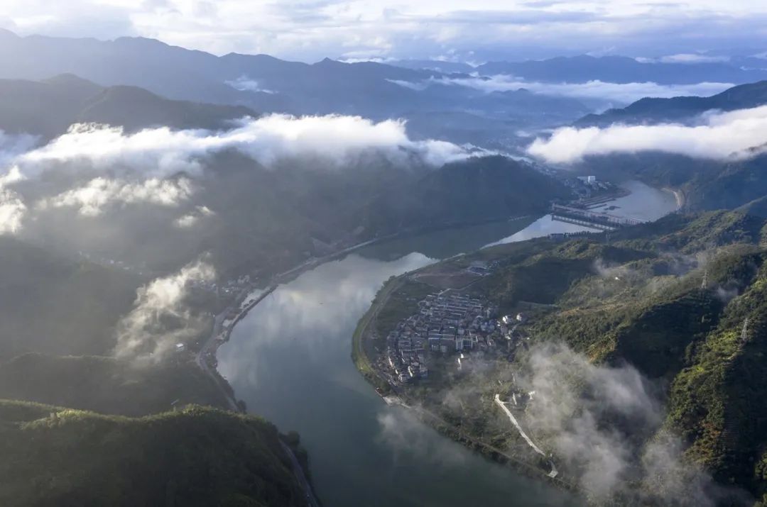 工行浙江分行积极支持丽水分行打造气候投融资试点分行,切实满足经济