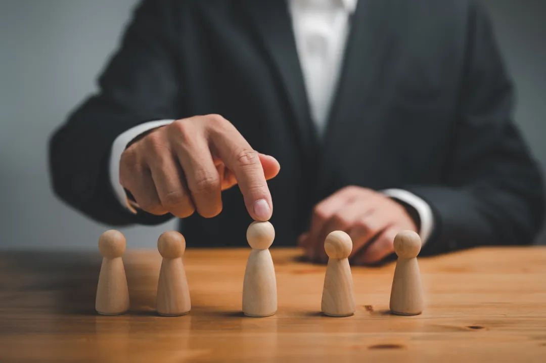 图源:图虫作者 |郭鹏编辑 | 宋然话事人更替,天津大麻花要走向全国?