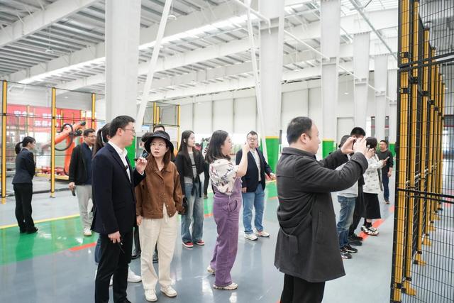 曾被苏东坡点赞"高颜值"的宜兴,还有更多"新质力"可能|宜兴市_新浪