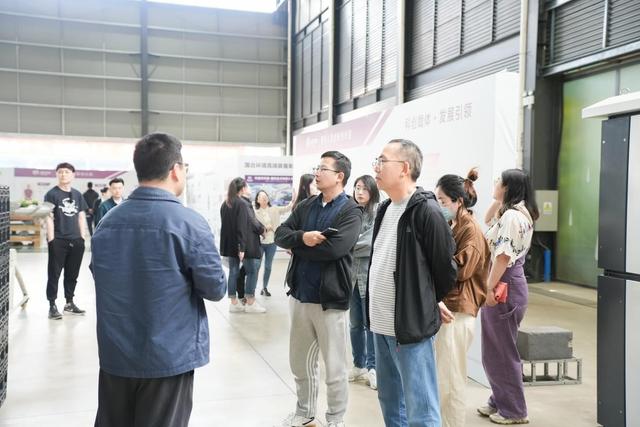 盐泰锡常宜铁路,锡宜城际轨道s2线等重大交通工程的提速推进,宜兴正