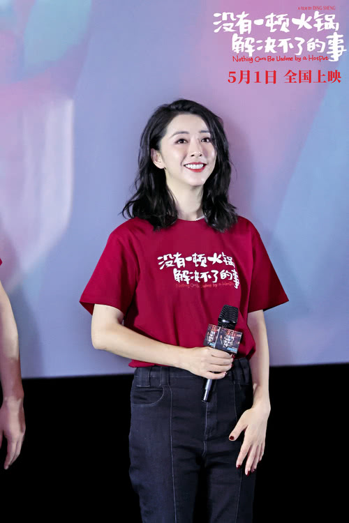 独居女醉走错门被反锁，邻居一句话让我红了眼！