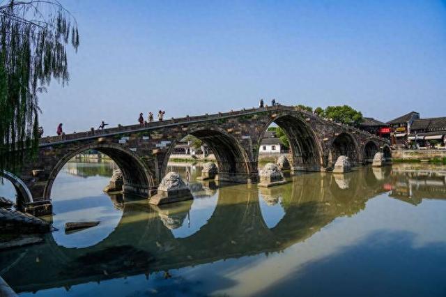 京杭大运河杭州临平段的广济桥。 临平区委宣传部 供图