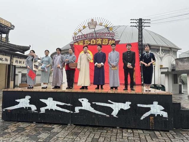 540,0.65,4.37%)城广州街香港街度假区,一同赶赴建党初期的岁月.