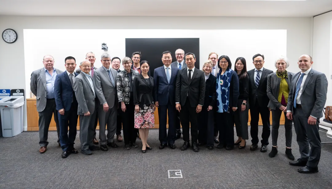 中国驻美国大使谢锋:"台独"分裂势力及其背后的外部势力是台海和平