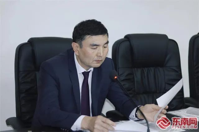 吉尔吉斯国立技术大学校长钦内巴耶夫致辞