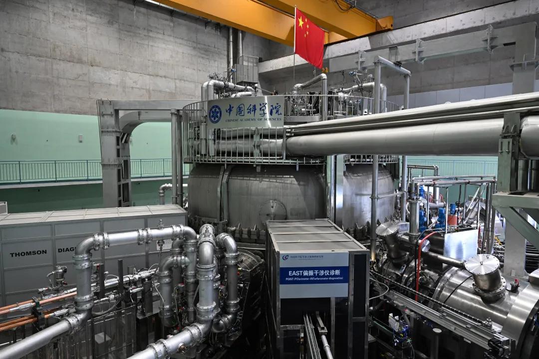 3月28日，正在开展第20轮物理实验的全超导托卡马克实验装置EAST。合肥日报全媒体记者 张大岗 摄
