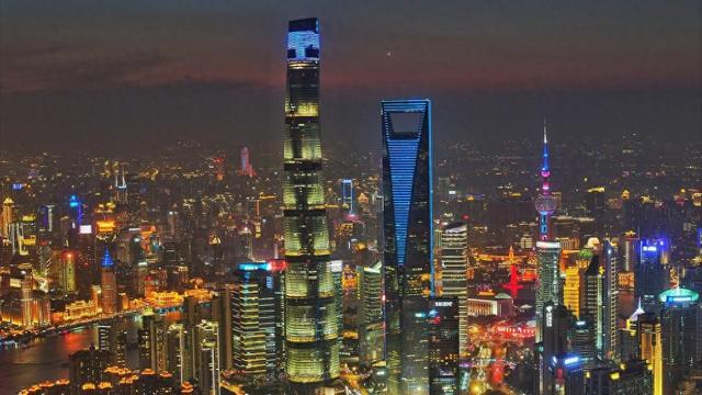 向全市劳动者致敬!"五一"期间上海景观照明开启节假日