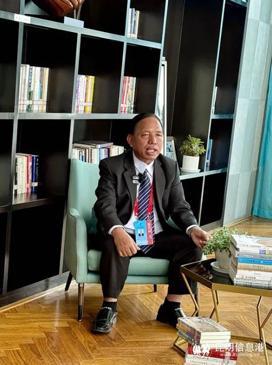 老挝琅勃拉邦省委常委、市委书记兼市长旺通·哈沙展。谭石艳 摄