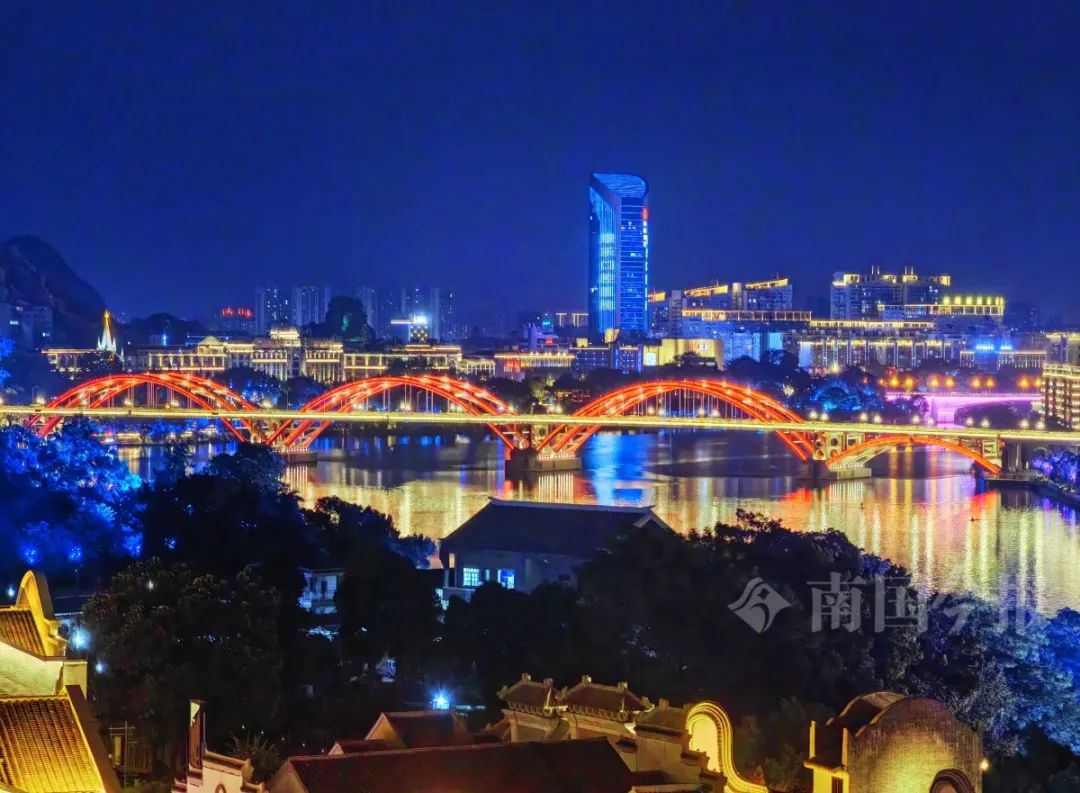 柳州夜景。图源：南国今报