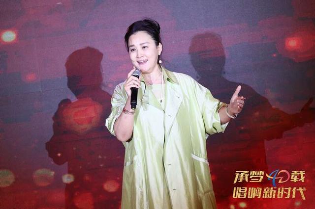 中央歌剧院女高音歌唱家尤泓斐献唱歌曲《我爱你，中国》。主办方供图