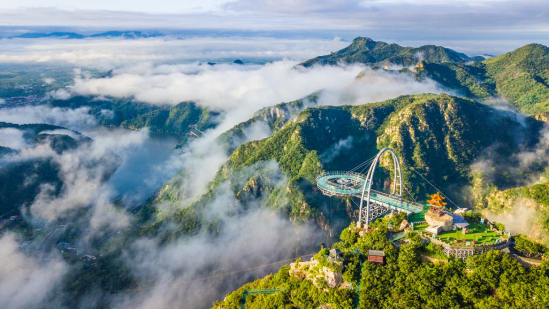 经济新闻滚动>正文> 京东石林峡位于平谷区黄松峪乡刁窝村,是国家4a级