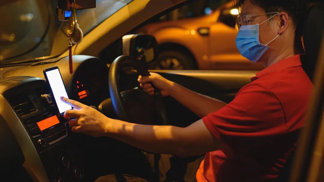 当大龄司机卷进网约车