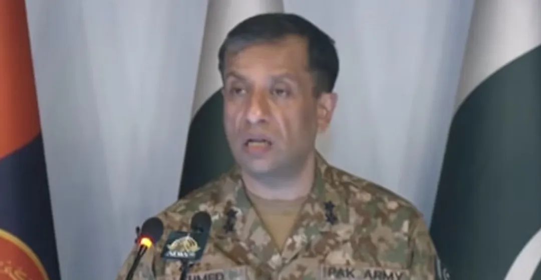 巴基斯坦三军公共关系部官员艾哈迈德·谢里夫(ahmed sharif)7日在