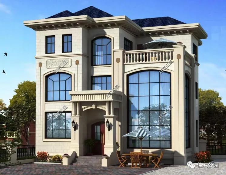 而这套图纸,便是住宅公园最经典三层简欧别墅,因其大气的外观和实用的