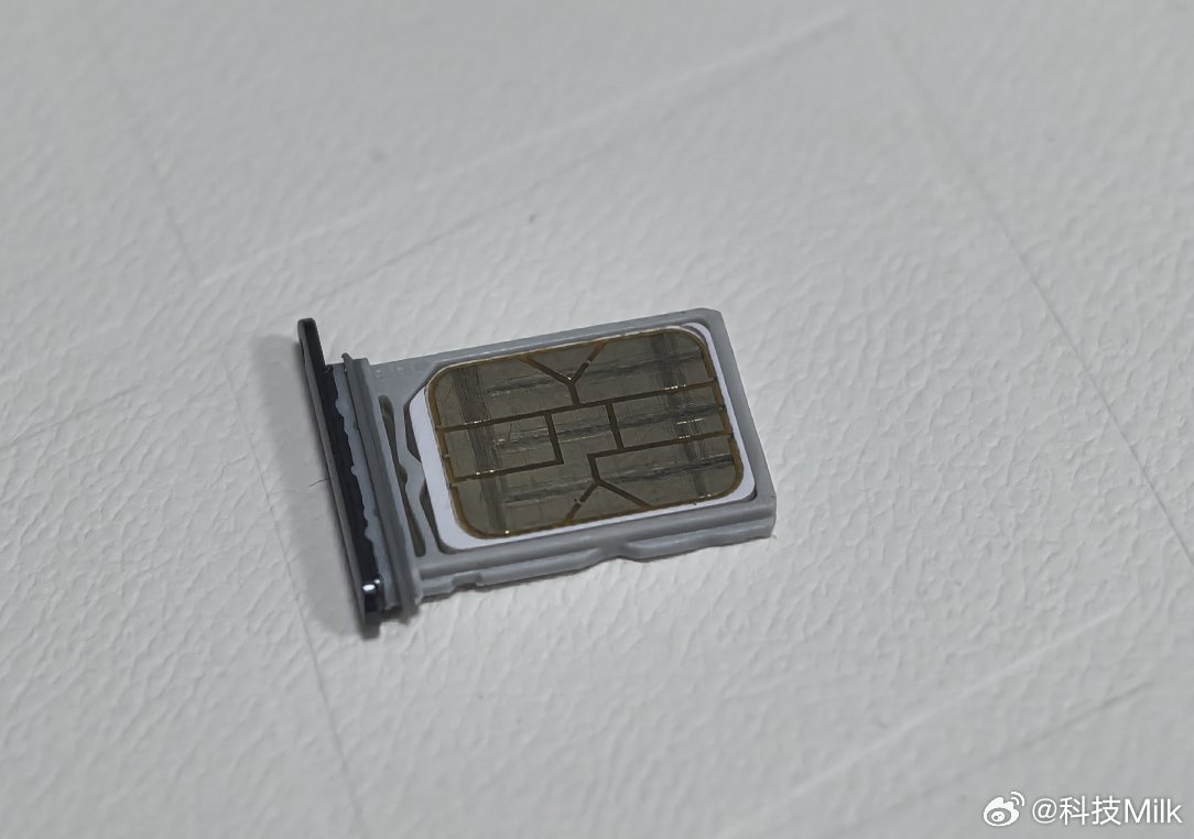 如果取消实体SIM卡,手机的空间能释放一部分出来|eSIM_新浪新闻