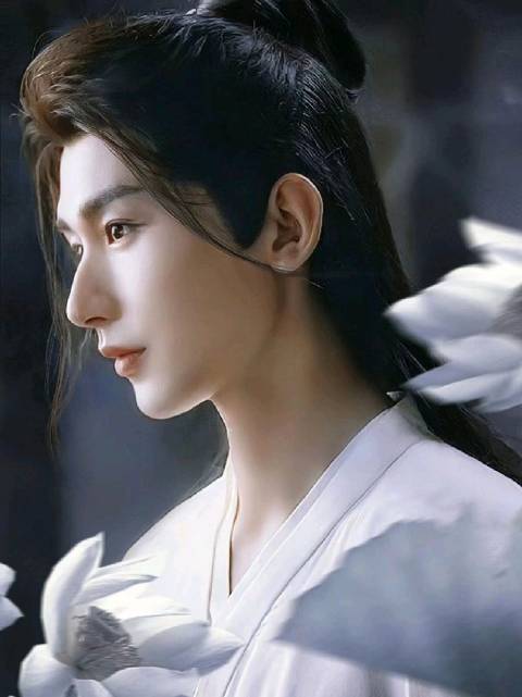 风是自由的,当然,李莲花也是,去去重去去,来时是来时_新浪新闻