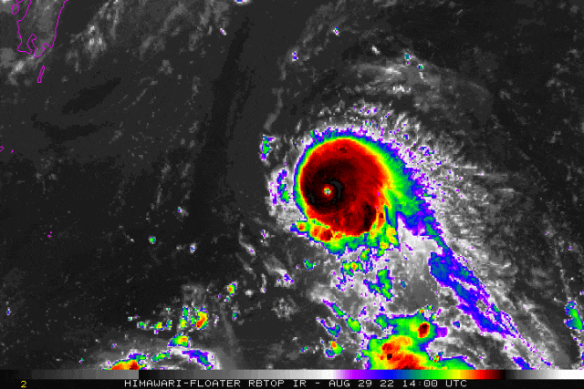 紧急关注!超强台风要来?今年1号台风艾云尼在酝酿!
