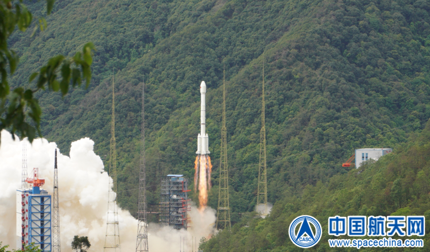 长三乙成功发射我国首颗中轨宽带通信卫星|火箭_新浪