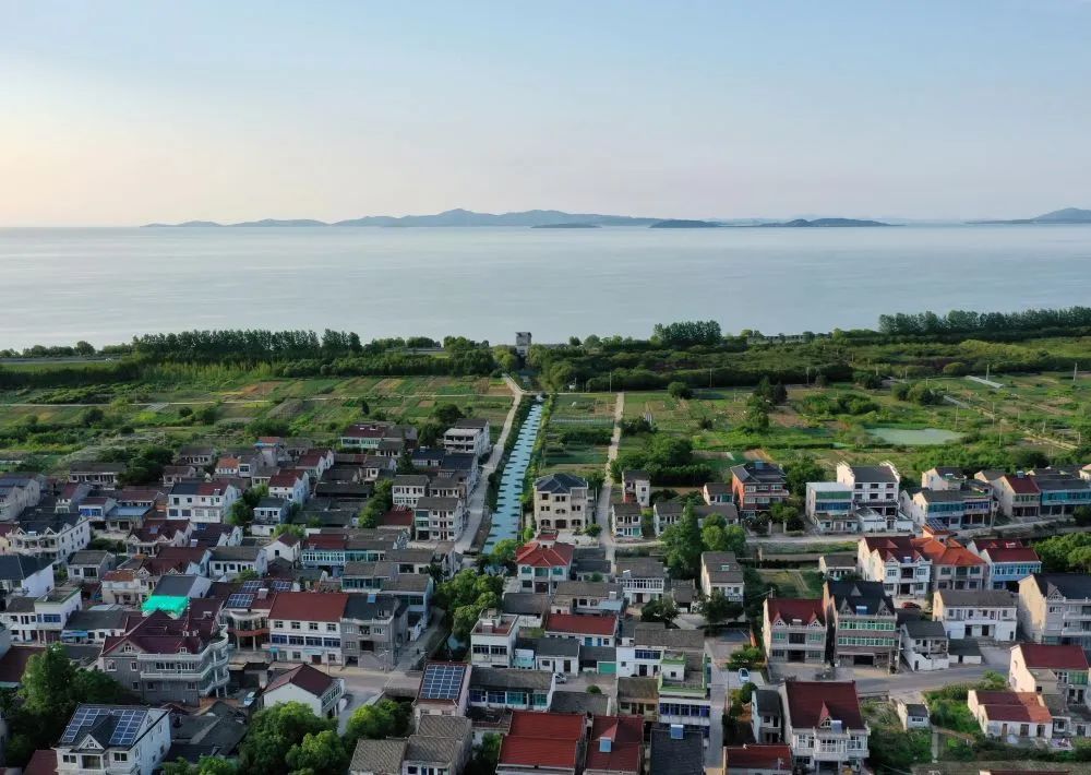 湖州市吴兴区织里镇义皋村太湖溇港文化带,传统村落与塘浦圩田共生