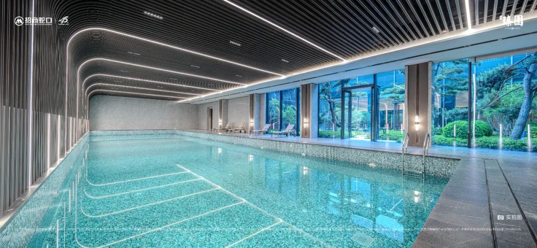 可以说,四季舒温泳池才是真正会所的标配,是一个品质社区的身份符号