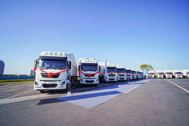 "一口气"跑750公里,"东风氢舟"卷出新赛道-新浪汽车