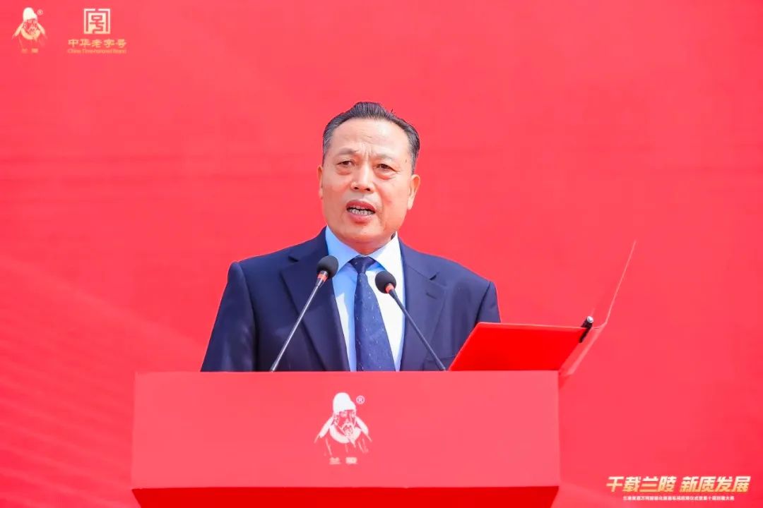 山东首个智能化酿酒车间启用,近观鲁酒突破的兰陵美酒样本