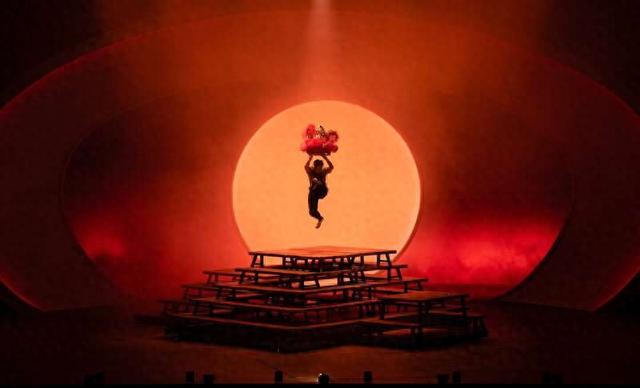 音乐剧《雄狮少年》粤语版剧照.