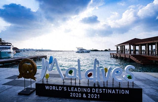这是2022年1月7日在马尔代夫首都马累拍摄的游艇码头。新华社记者唐璐摄