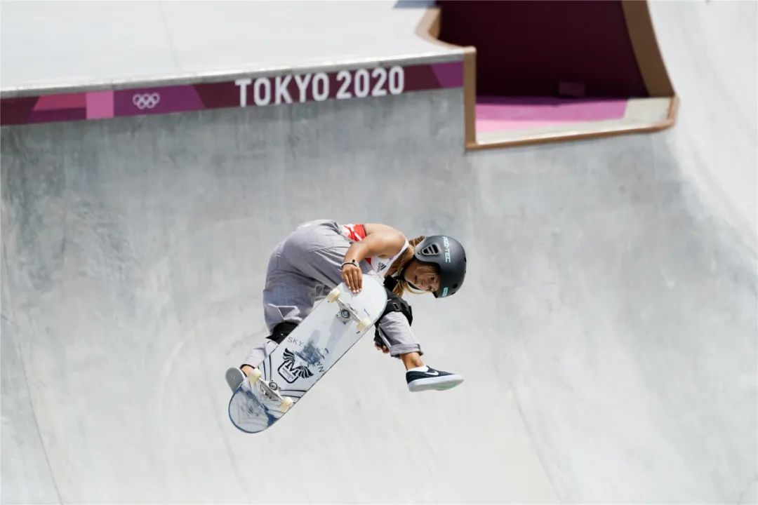 经济新闻滚动>正文> 因此,当今滑板运动员中,十五六岁以下的青少年