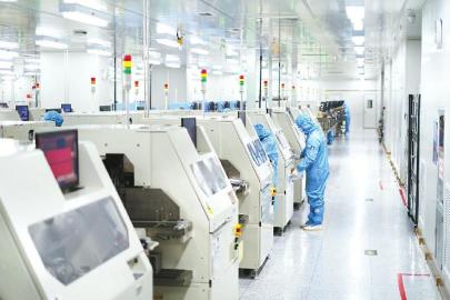 　　国开行四川省分行支持的成都士兰半导体制造有限公司生产线。